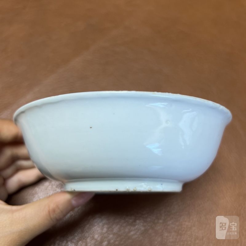 明 青花模印博古清供图浅碗 - 图4